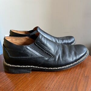 John VARVATOS Black Leather Dress Shoes Made in Italy Size 9.5 Mens Slip on
